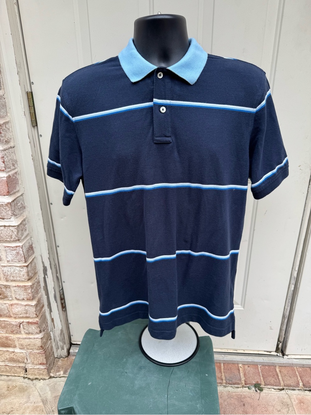 Lands’End, Men's Navy Polo with Light Blue Stripes and Collar, Size M